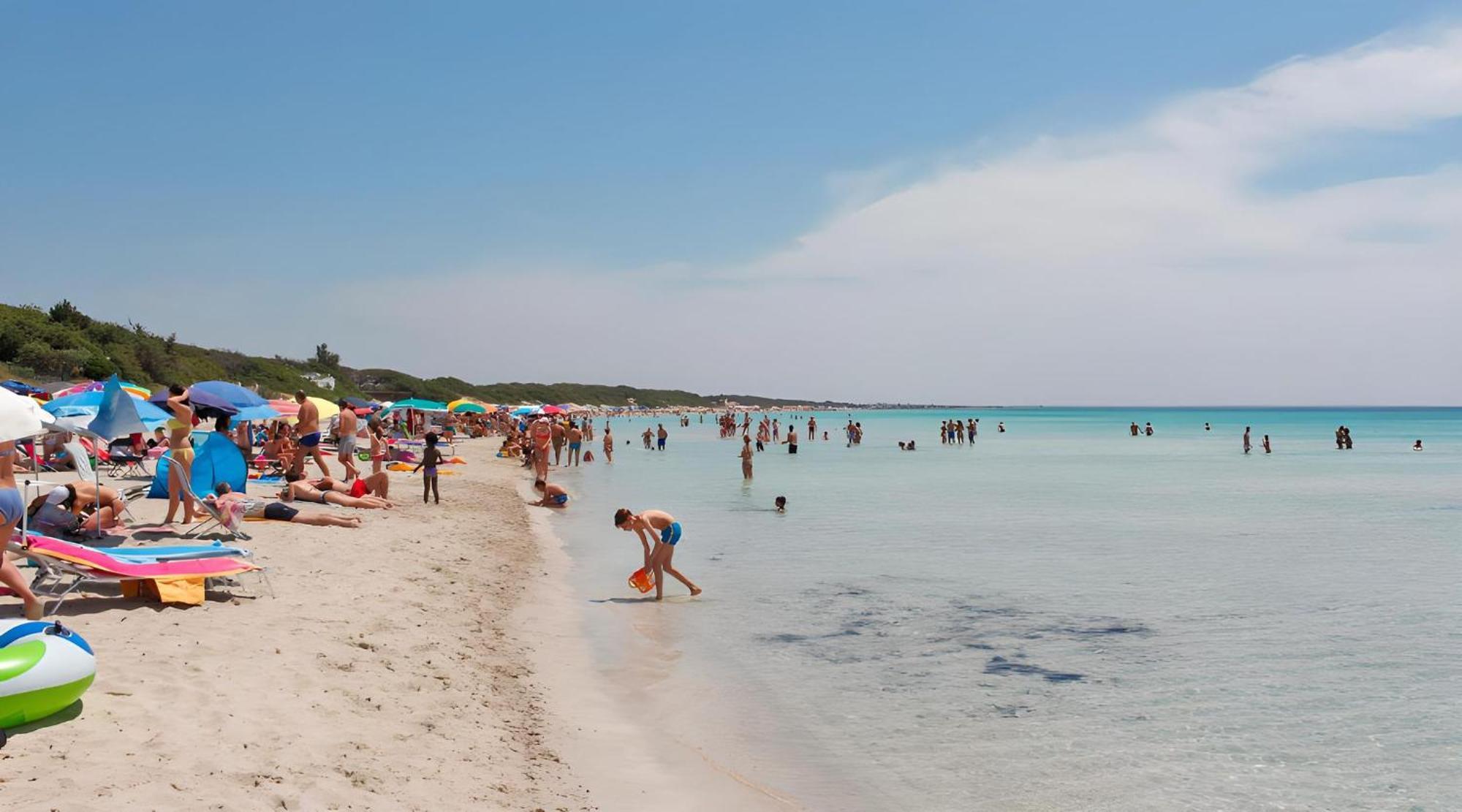 Emerald Residence Sleeps 12 With Sea View Porto Cesareo Exteriör bild